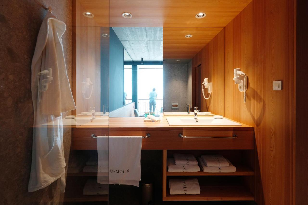 Osmolis Hotel
